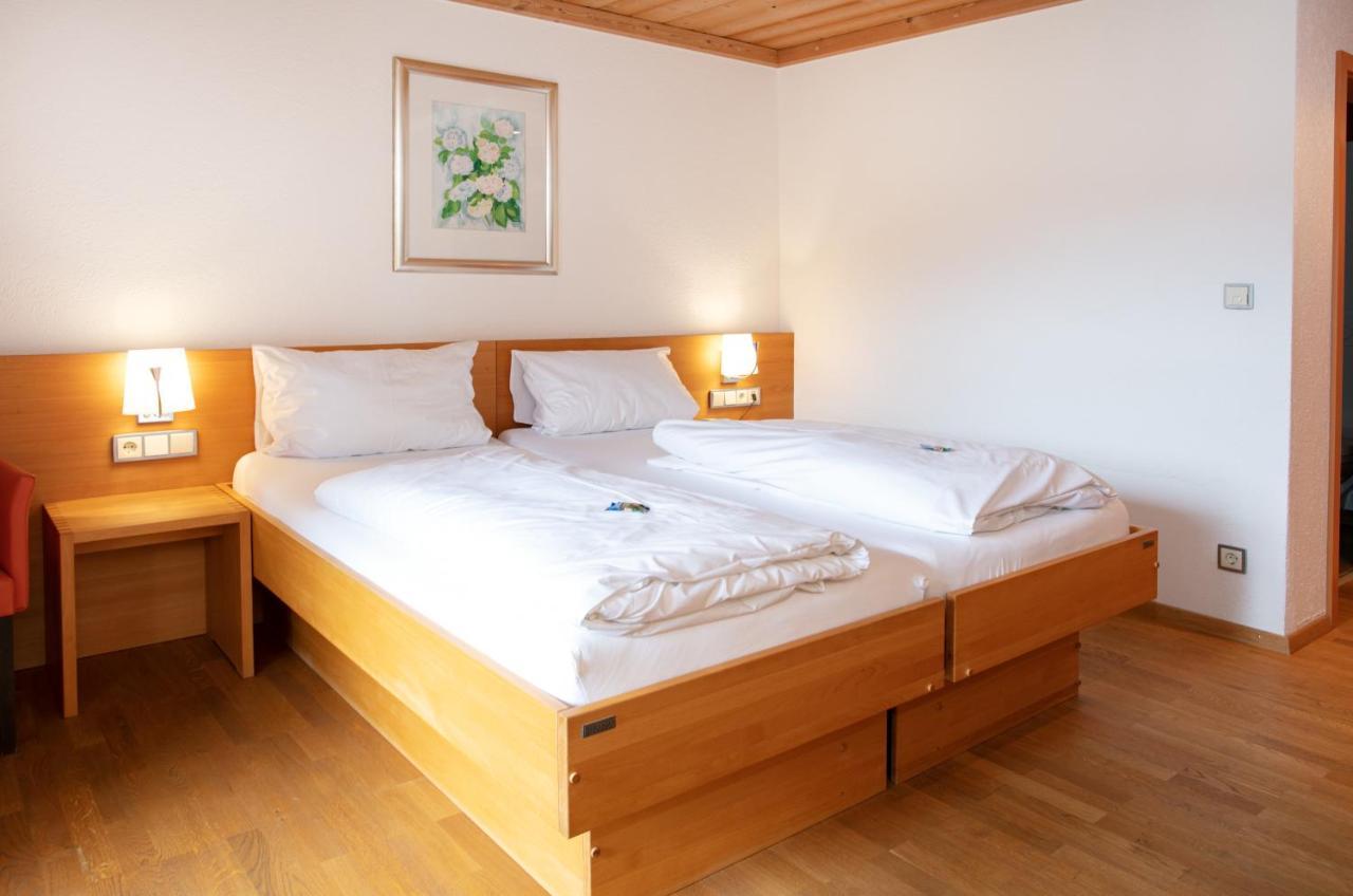 Landhotel Groenenbach บาด โกรเนนบาค ภายนอก รูปภาพ