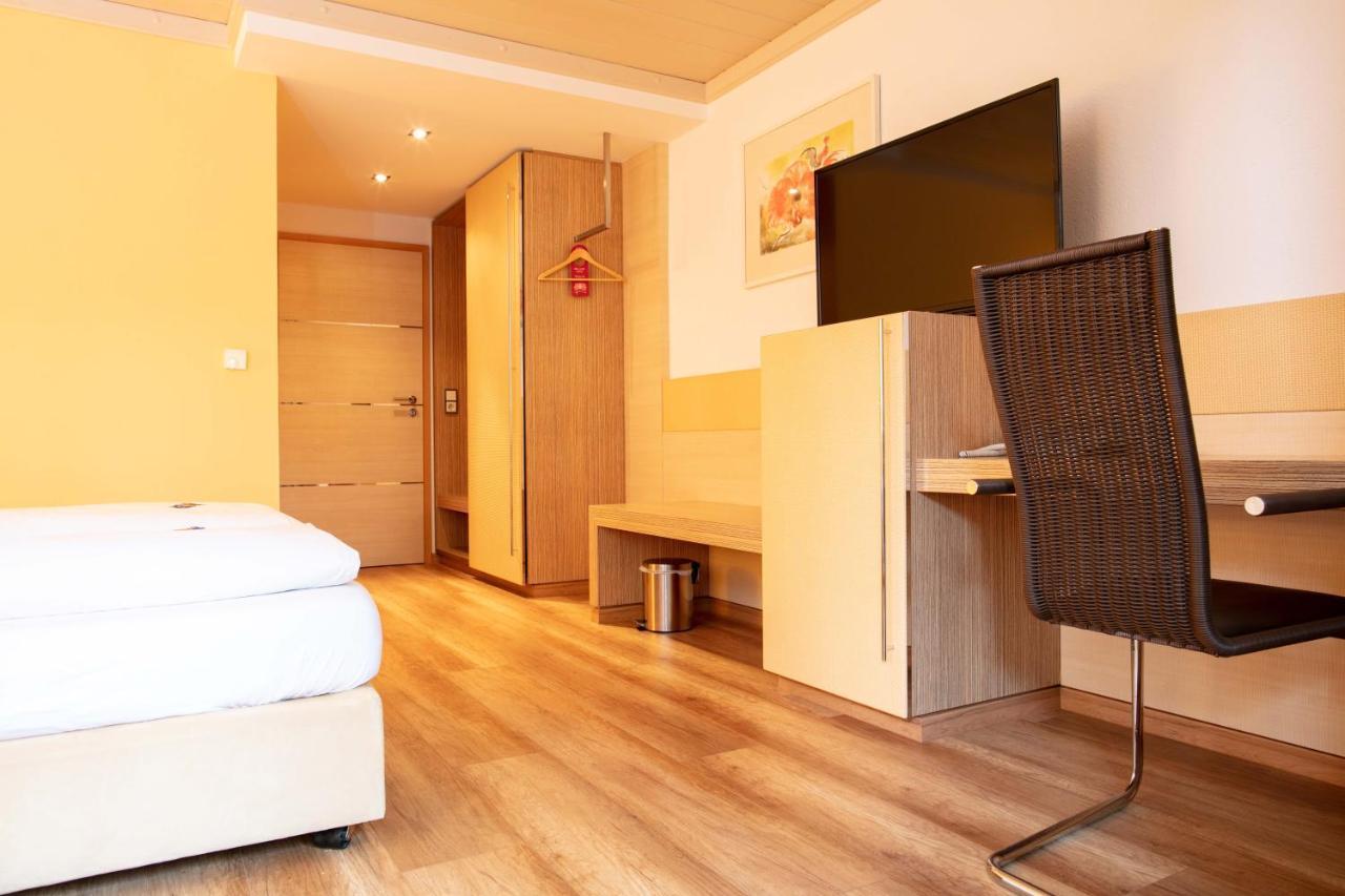 Landhotel Groenenbach บาด โกรเนนบาค ภายนอก รูปภาพ