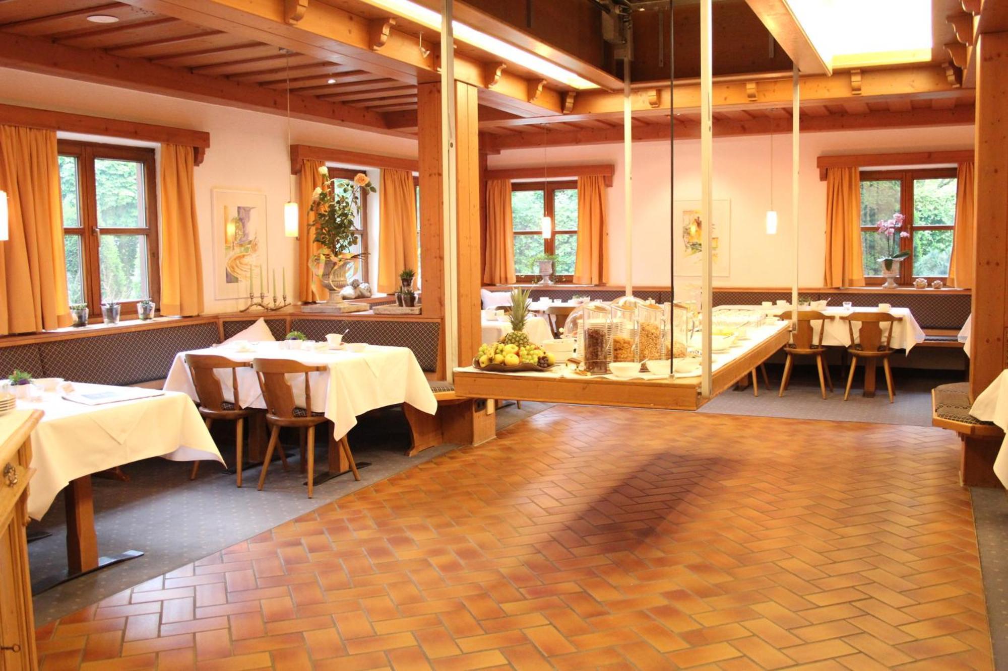 Landhotel Groenenbach บาด โกรเนนบาค ภายนอก รูปภาพ