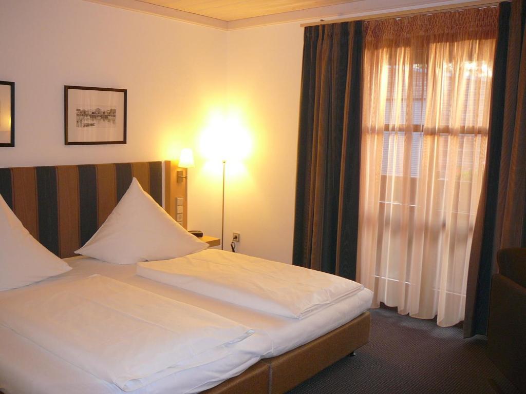 Landhotel Groenenbach บาด โกรเนนบาค ห้อง รูปภาพ