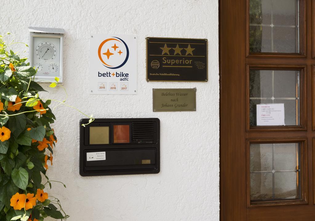 Landhotel Groenenbach บาด โกรเนนบาค ภายนอก รูปภาพ