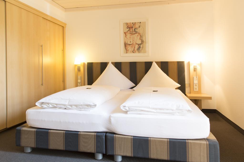 Landhotel Groenenbach บาด โกรเนนบาค ภายนอก รูปภาพ
